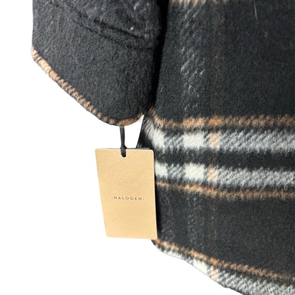 Halogen button down heavy weight mid length plaid coat with pockets. Brand new! - Picture 3 of 10